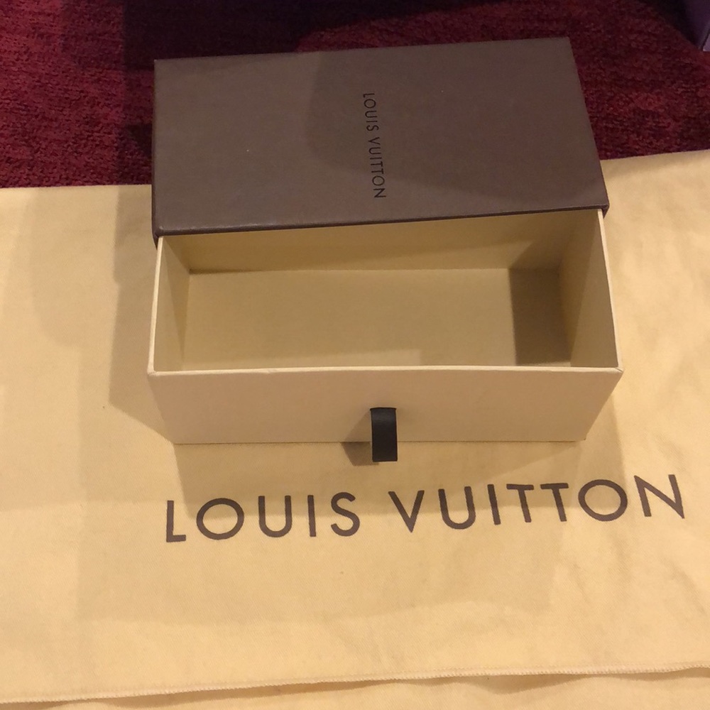 Louis Vuitton Box - Picture 3 of 8